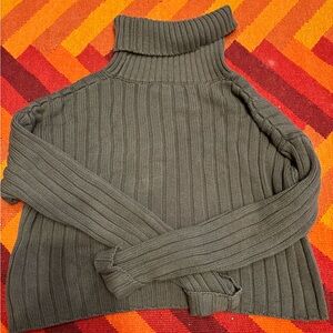 Cropped forever 21 turtleneck